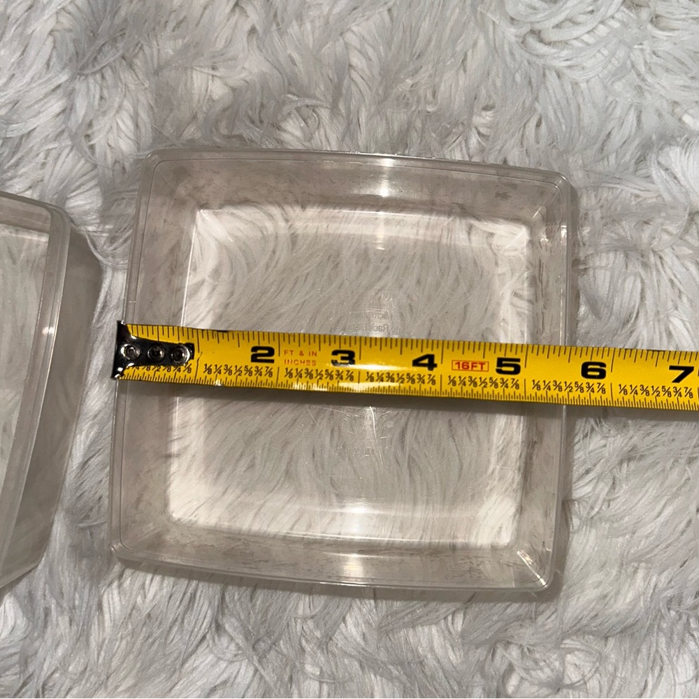 2 Microwaveable and Dishwasher Safe Storage Containers - Picture 9 of 12